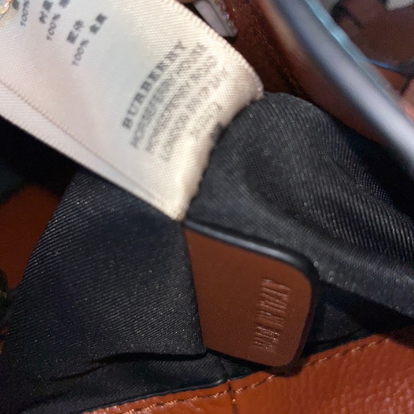 🏴󠁧󠁢󠁥󠁮󠁧󠁿👄🏴󠁧󠁢󠁥󠁮󠁧󠁿• ⚫️👅⚫️ BURBERRY x  Check Vibes ⚫️👅⚫️ - Picture 5 of 16